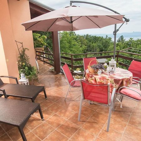 Apartment Alba Медвея Екстериор снимка