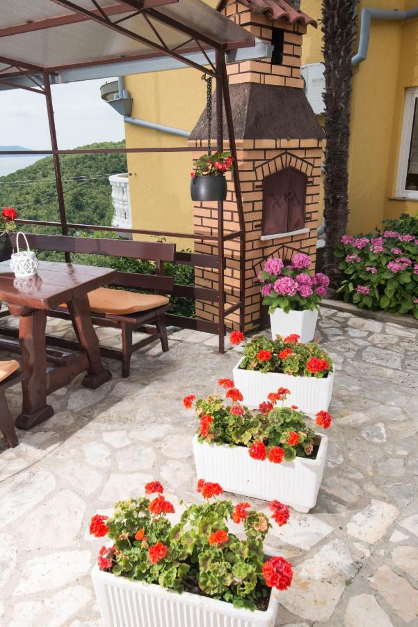 Apartment Alba Медвея Екстериор снимка