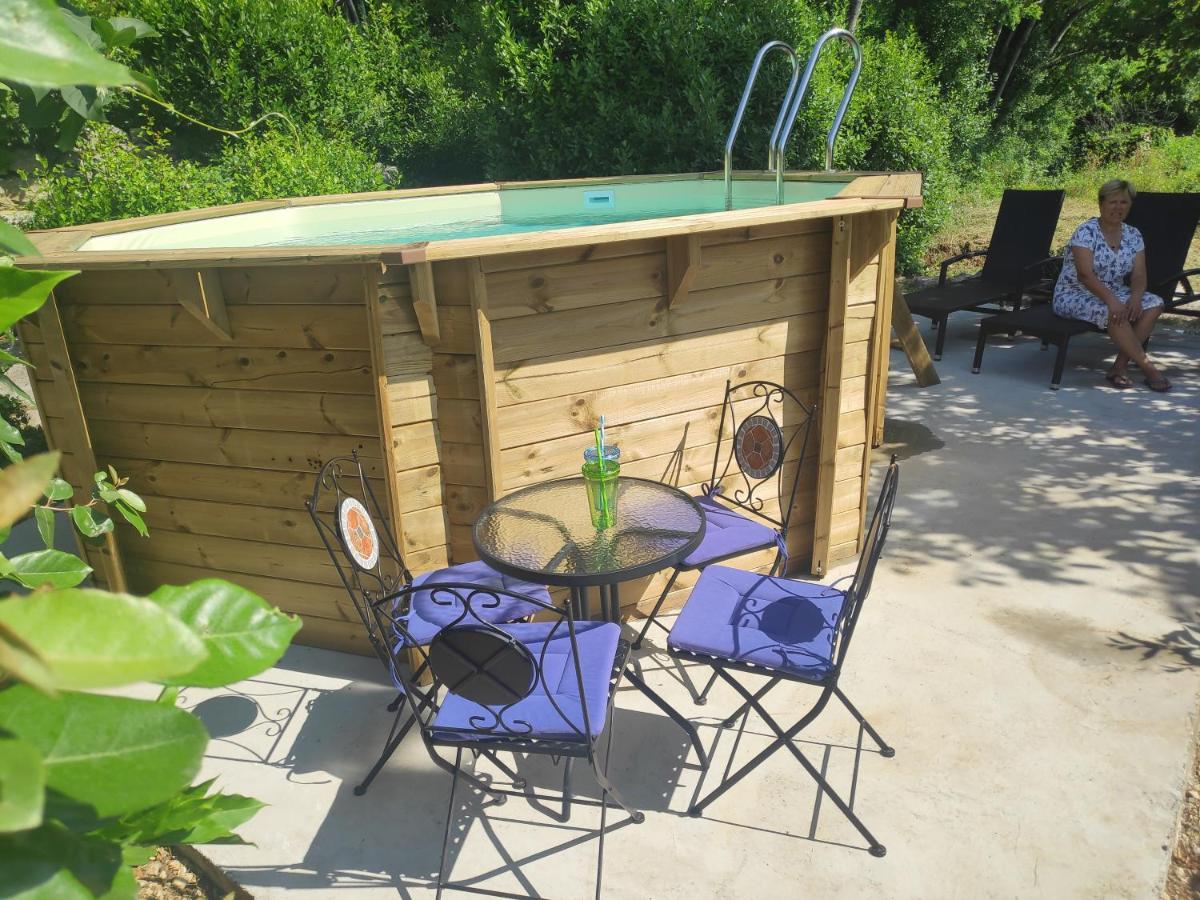 Apartment Alba Медвея Екстериор снимка
